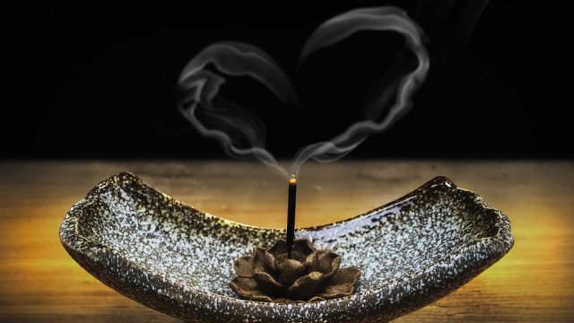 legnépszerűbb újévi fogadalom, füstölő, illatos füstölő, hatóanyagok