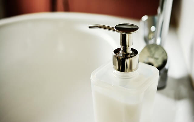 kézmosó házilag, folyékony szappan
