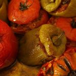 Rizzsel töltött paprika és paradicsom - görög recept