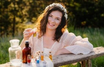 Diadeur, tévhitek és illóolajok, illóolaj, aromaterápia, Dr. Takács-Tóth Diána